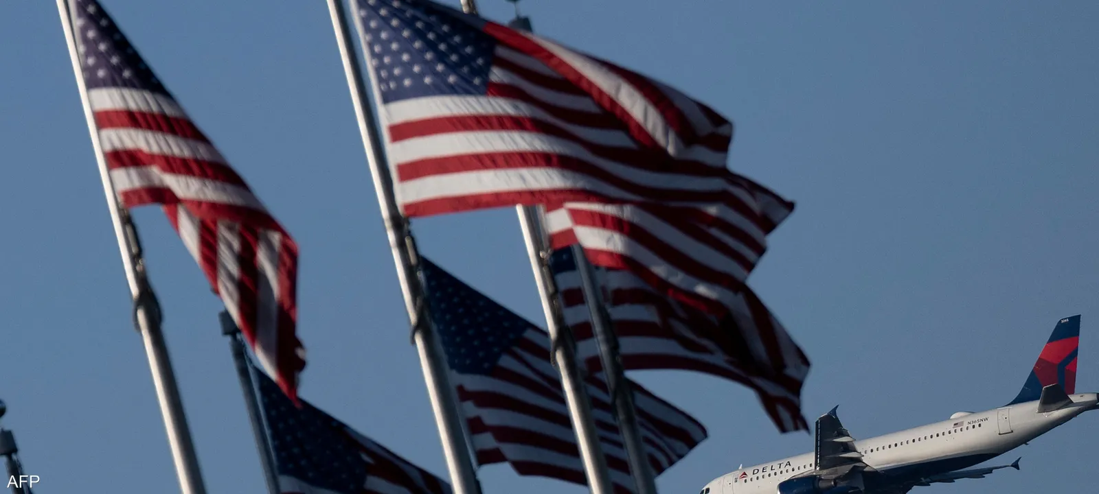 شركات الطيران الأميركية تواجه اضطرابات حادة تحت وطأة الإغلاق