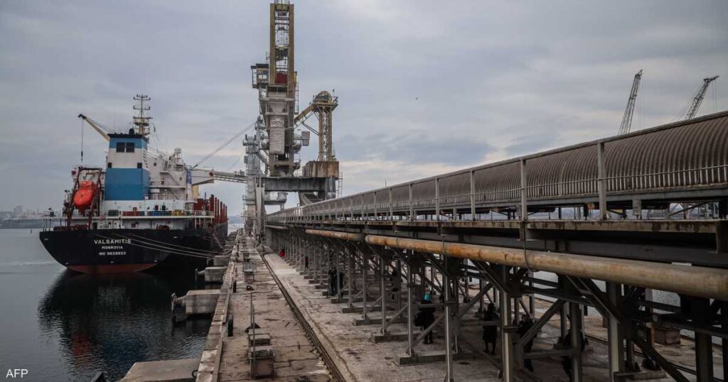 بريطانيا: روسيا تؤخر إمدادات الحبوب لدول الجنوب