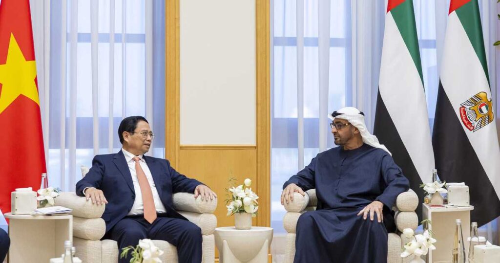الإمارات وفيتنام يوقعان اتفاقية الشراكة الاقتصادية الشاملة