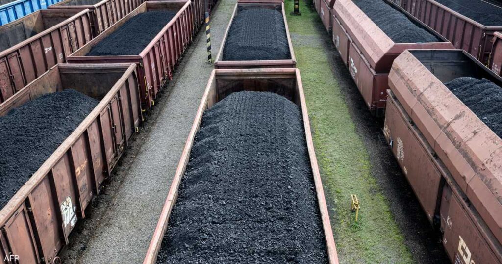 الحكومة البريطانية تعلن حظرا على مناجم الفحم الجديدة