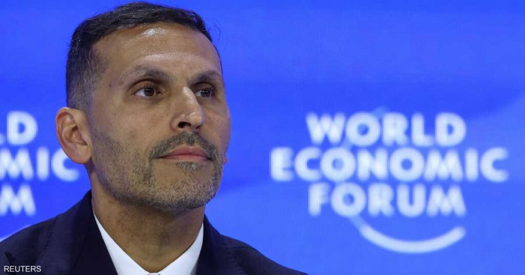 خلدون المبارك يبرز نموذج الإمارات في النمو الاقتصادي والتنوع