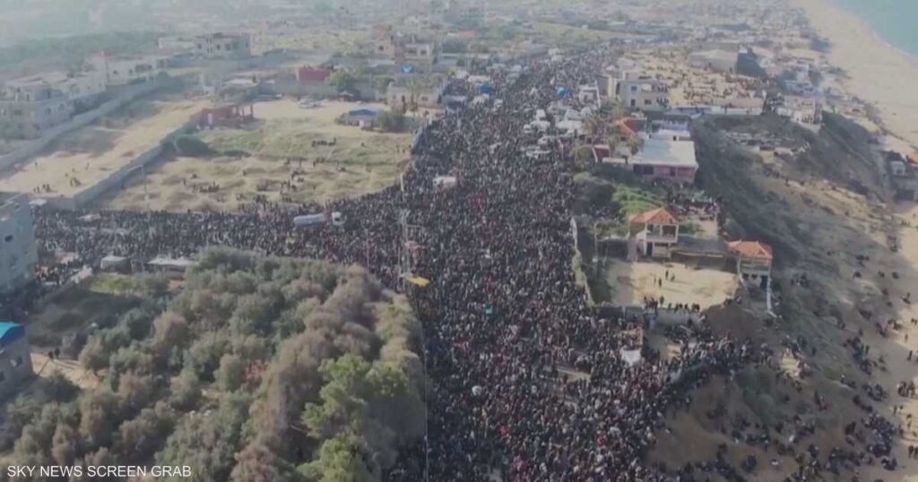 تصريحات ترامب حول تهجير الفلسطينيين..مناورة سياسية أم تهديد؟