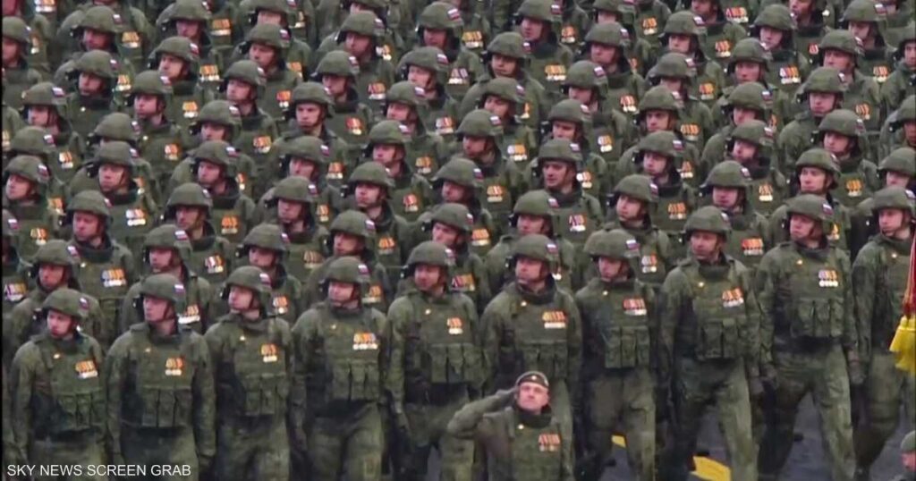 الدفاع الروسية: قواتنا تسيطر على "كريمسكي" بشرق أوكرانيا