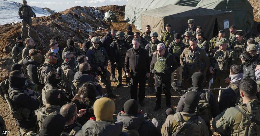 جوا وبحرا.. كاتس يدرس السماح لسكان غزة بالسفر عبر إسرائيل