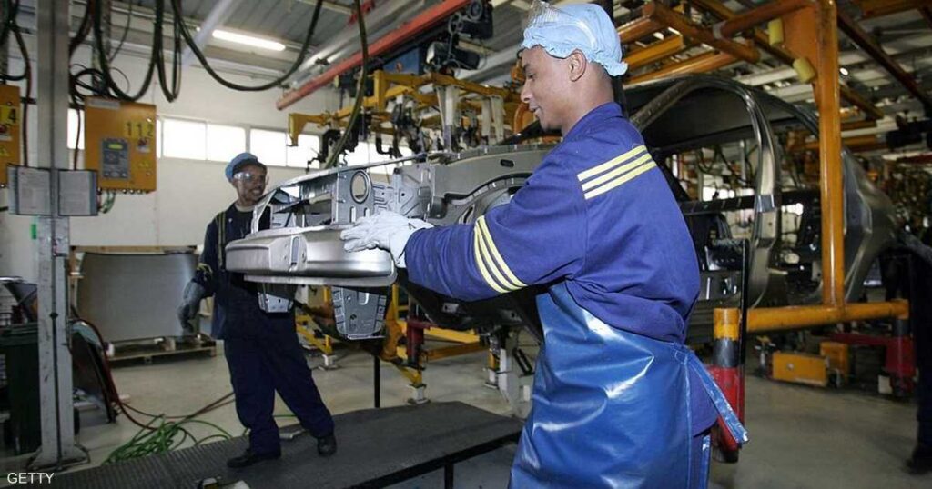 المغرب.. عملاق صناعي في إفريقيا رغم تحديات الجفاف