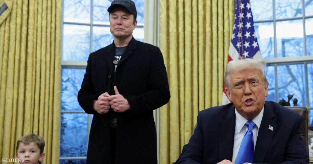 ولايات أميركية ترفع دعوى ضد ماسك: ترامب منحه سلطة بلا قيود