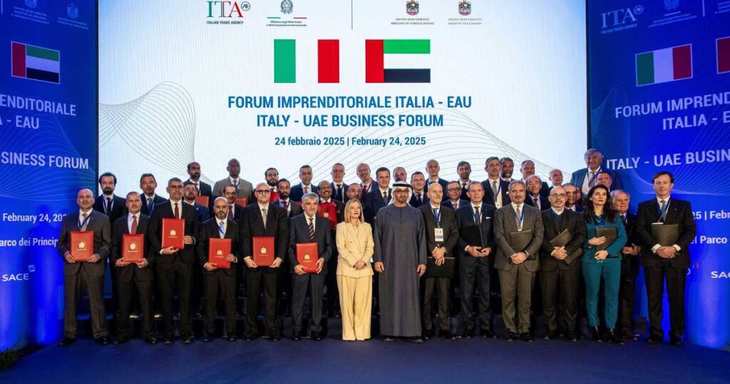 مصدر وطاقة وإيني توقعان اتفاقية تعاون ضمن الشراكة الثلاثية