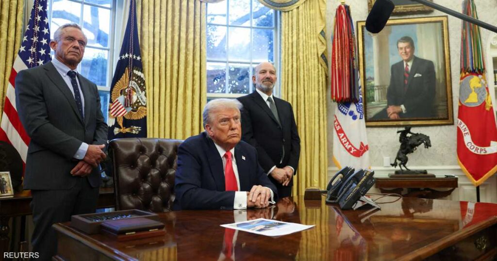 ترامب يكشف عن خطة لبيع "إقامات ذهبية" في أميركا