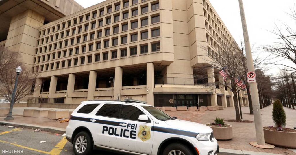 "إف بي آي" يوقف جنديا نقل معلومات سرية إلى مجهولين في الصين