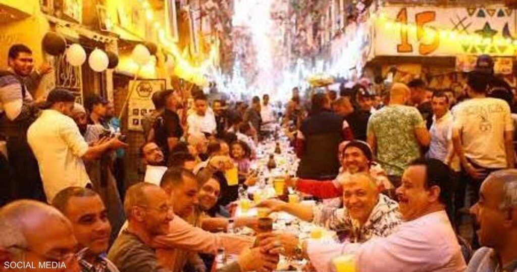 فيديو.. "المطرية" تنظم أكبر إفطار جماعي في مصر