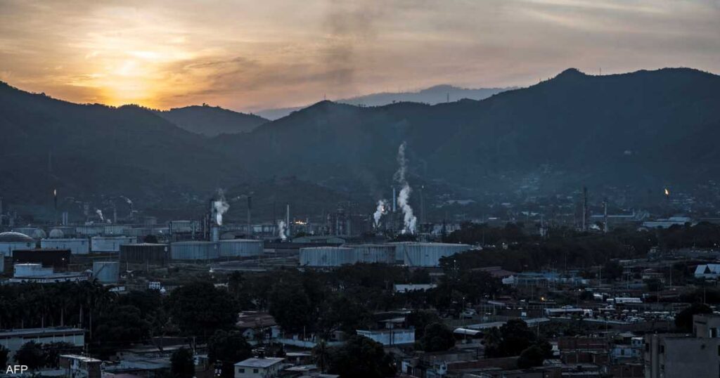 تداعيات متصاعدة.. أسواق النفط تحت ضغط الرسوم الأميركية