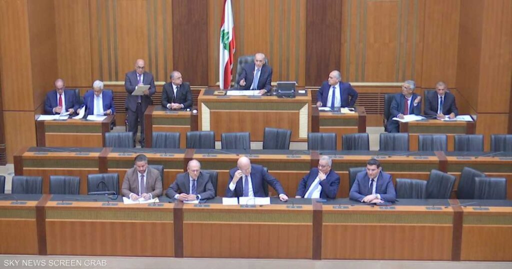 لبنان.. بوادر الخروج من الأزمة