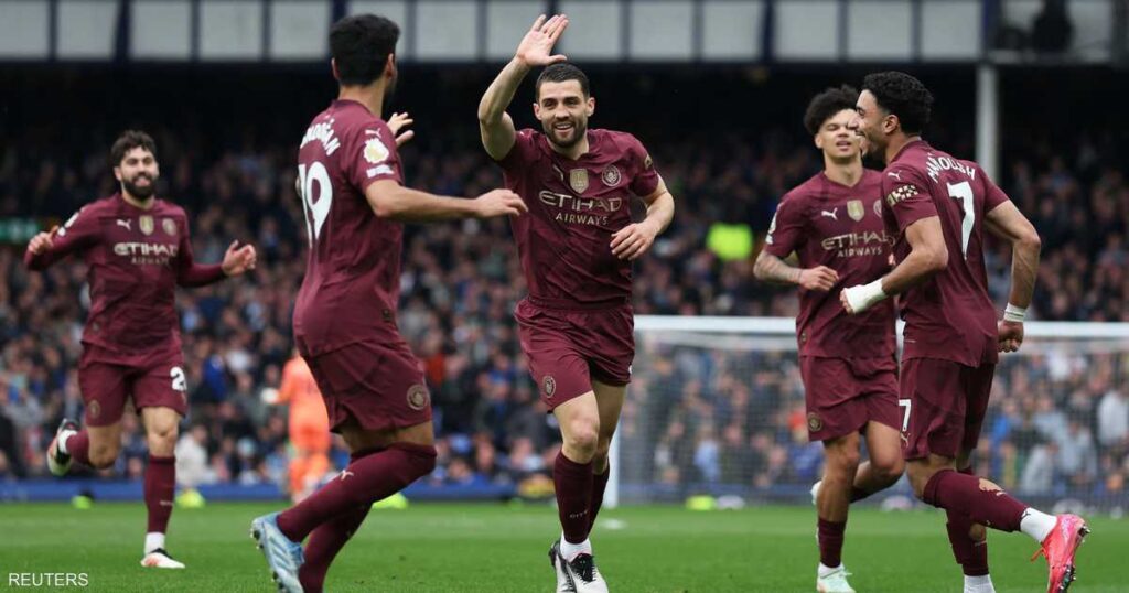 بهدفين متأخرين.. مانشستر سيتي يهزم إيفرتون في البريميرليغ