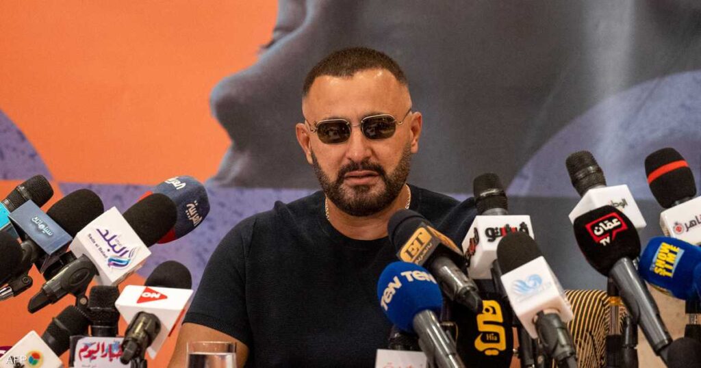 فيديو.. السقا يؤكد انفصاله عن زوجته