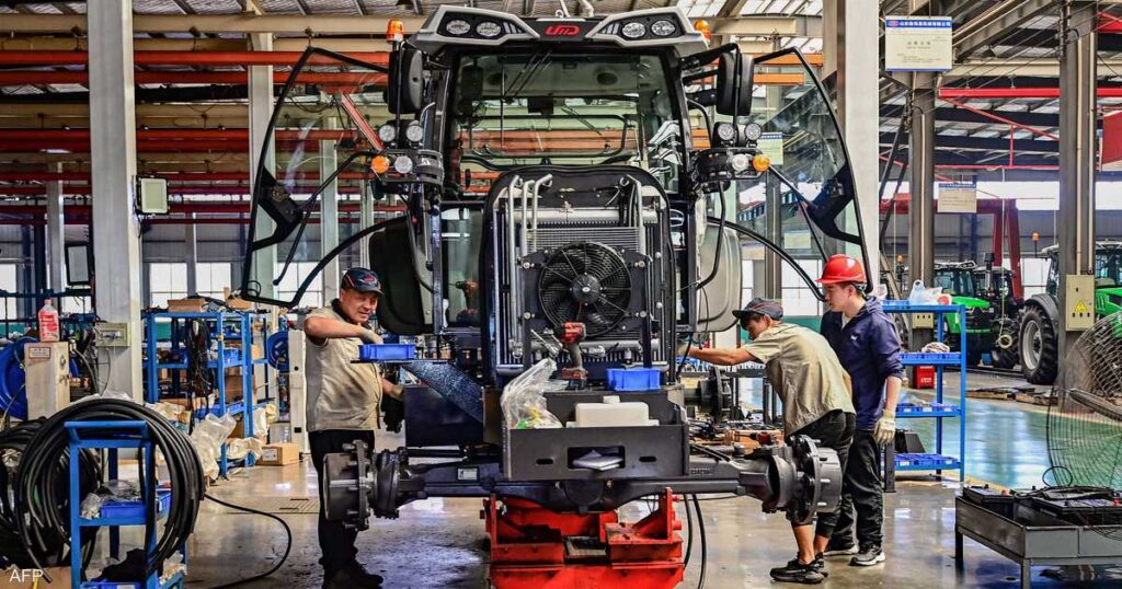 التصنيع الصيني ينكمش للشهر الثالث رغم تحسن المؤشرات الفرعية