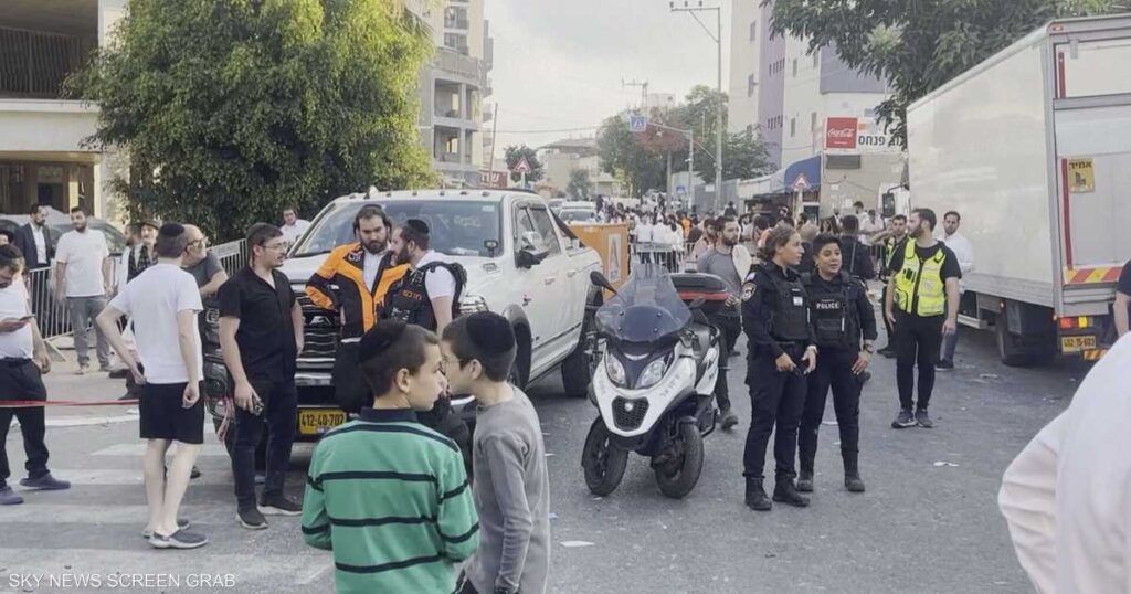 إيران تصعد بصواريخ "فرط صوتية" وتهدد مفاعل ديمونا