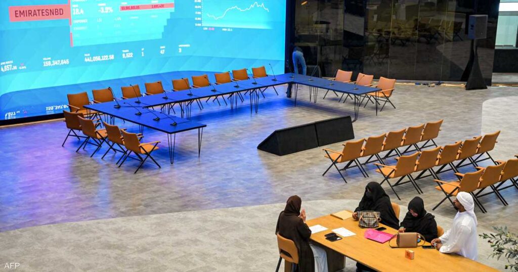 17.4 مليار دولار أرباح 63 شركة مدرجة بدبي في النصف الأول