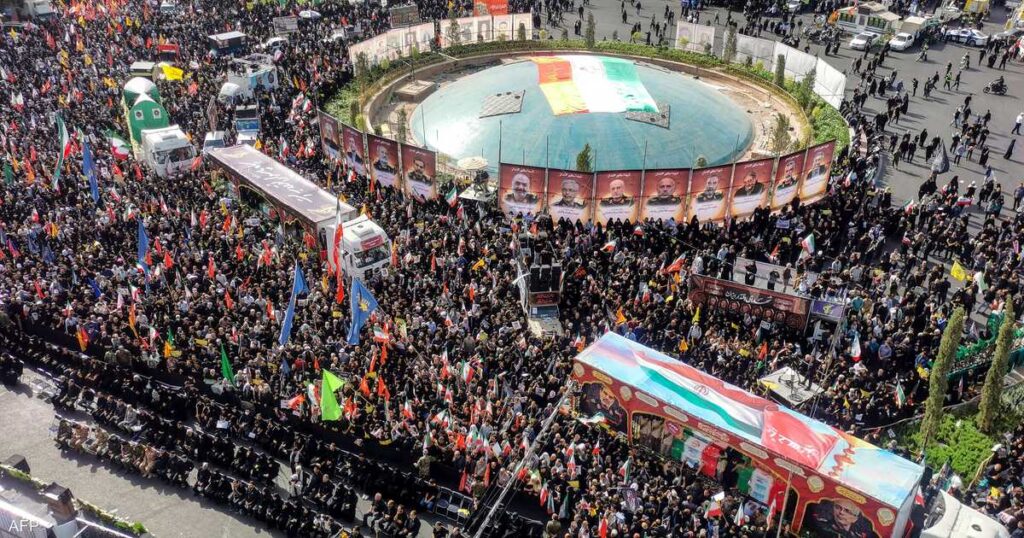 فيديو.. تشييع قادة وعلماء إيرانيين قتلوا في حرب الـ12 يوما