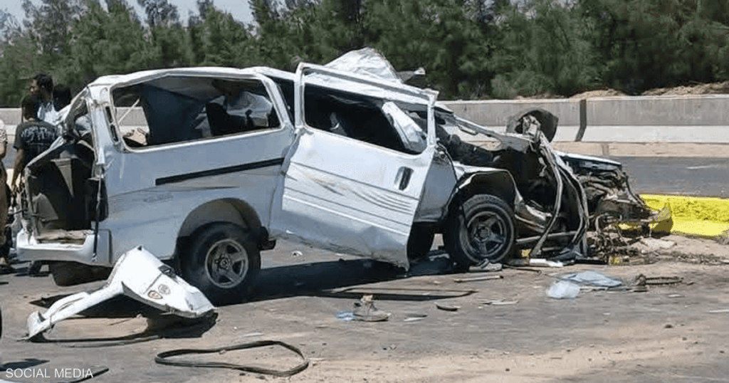 حادث مأساوي جديد.. قتلى وجرحى بـ"الطريق الإقليمي" في مصر