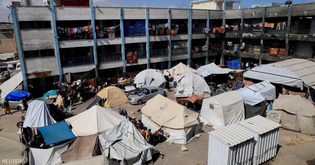 في غزة والضفة والشتات.. أحدث بيانات رسمية عن عدد الفلسطينيين