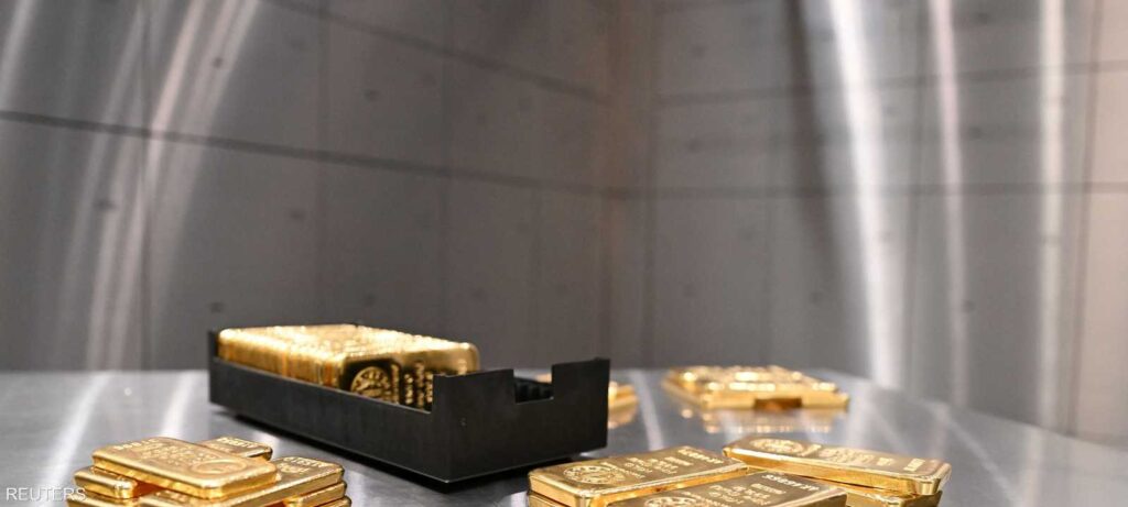 الذهب يتجه لأفضل مكاسب أسبوعية في 3 أشهر