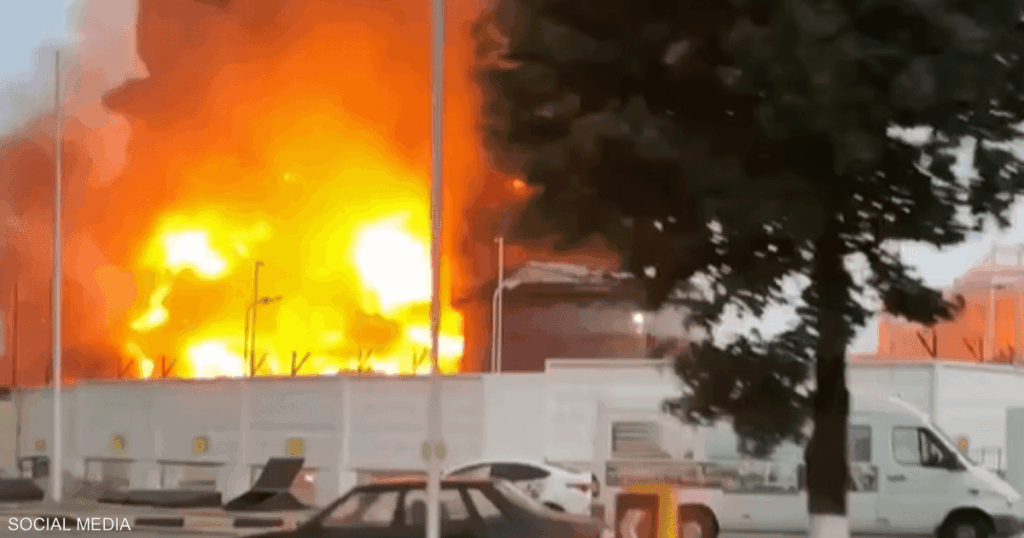 فيديو.. هجوم أوكراني يستهدف مستودع نفط ضخم في روسيا