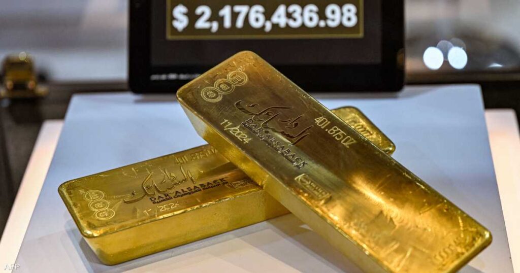 ضبابية الاقتصاد الأميركي ورسوم ترامب تعززان أسعار الذهب