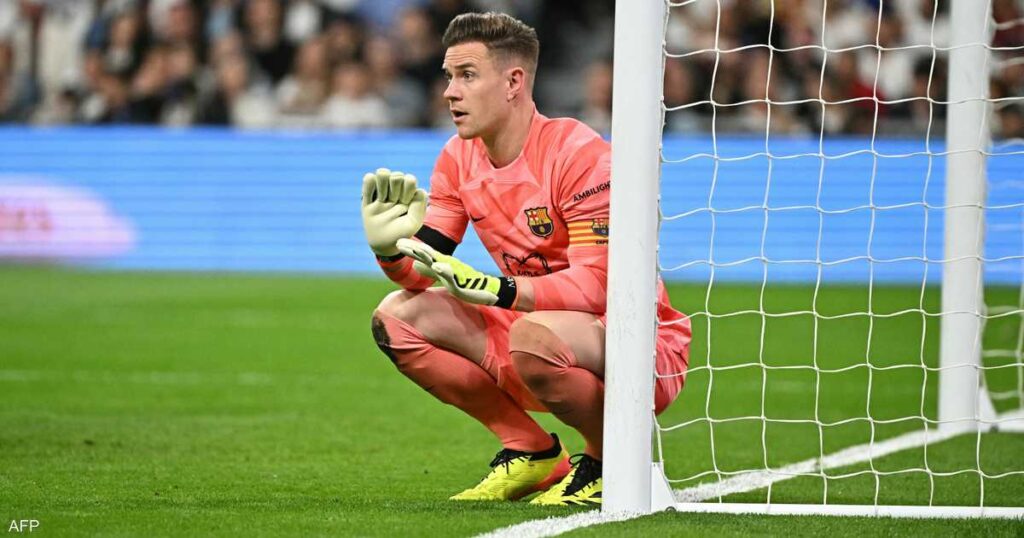 برشلونة يطوي صفحة خلافه مع حارسه تير شتيغن