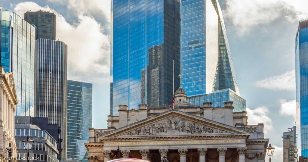 تعافي أقوى من المتوقع لاقتصاد بريطانيا بعد الوباء