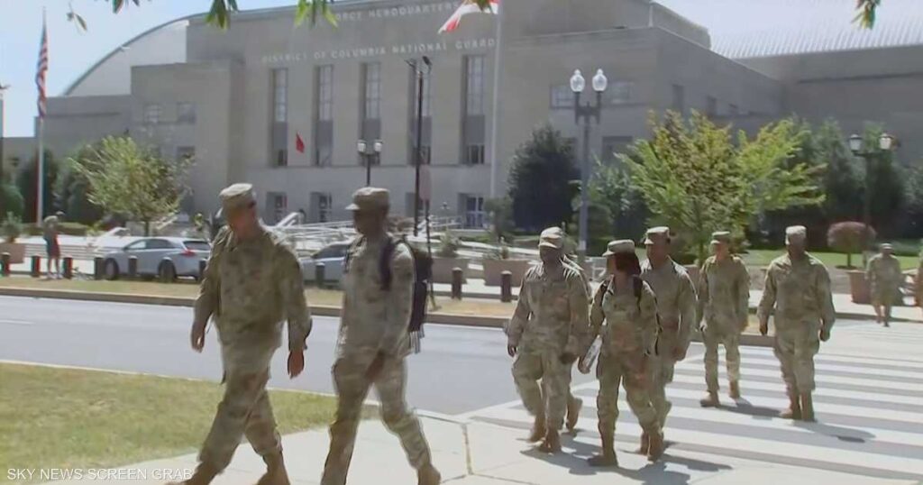 لأول مرة منذ عقود.. شيكاغو تواجه سيناريو عسكرياً