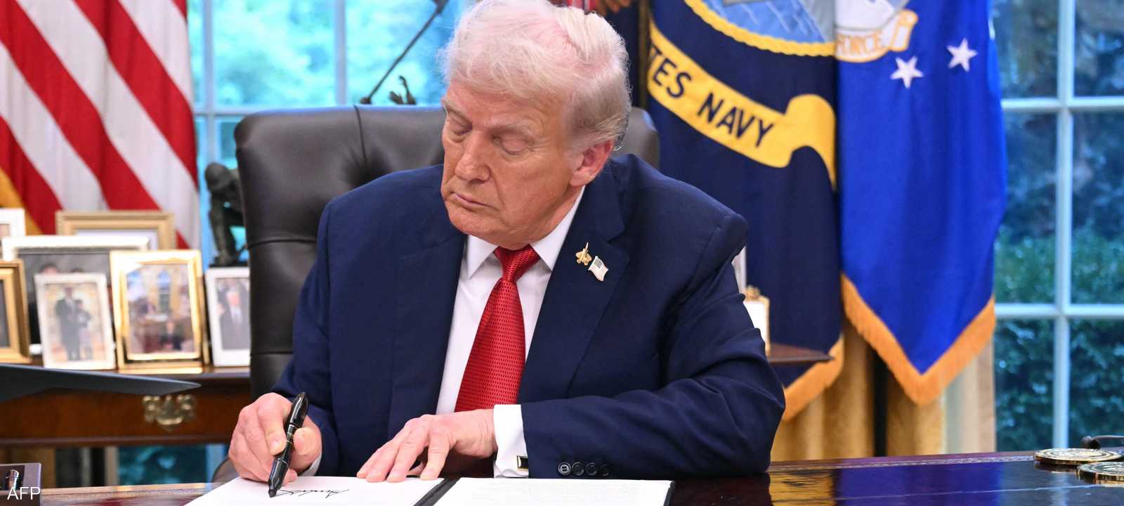 ترامب يتحرك مجددًا.. رسوم بـ 100% على هذه السلع