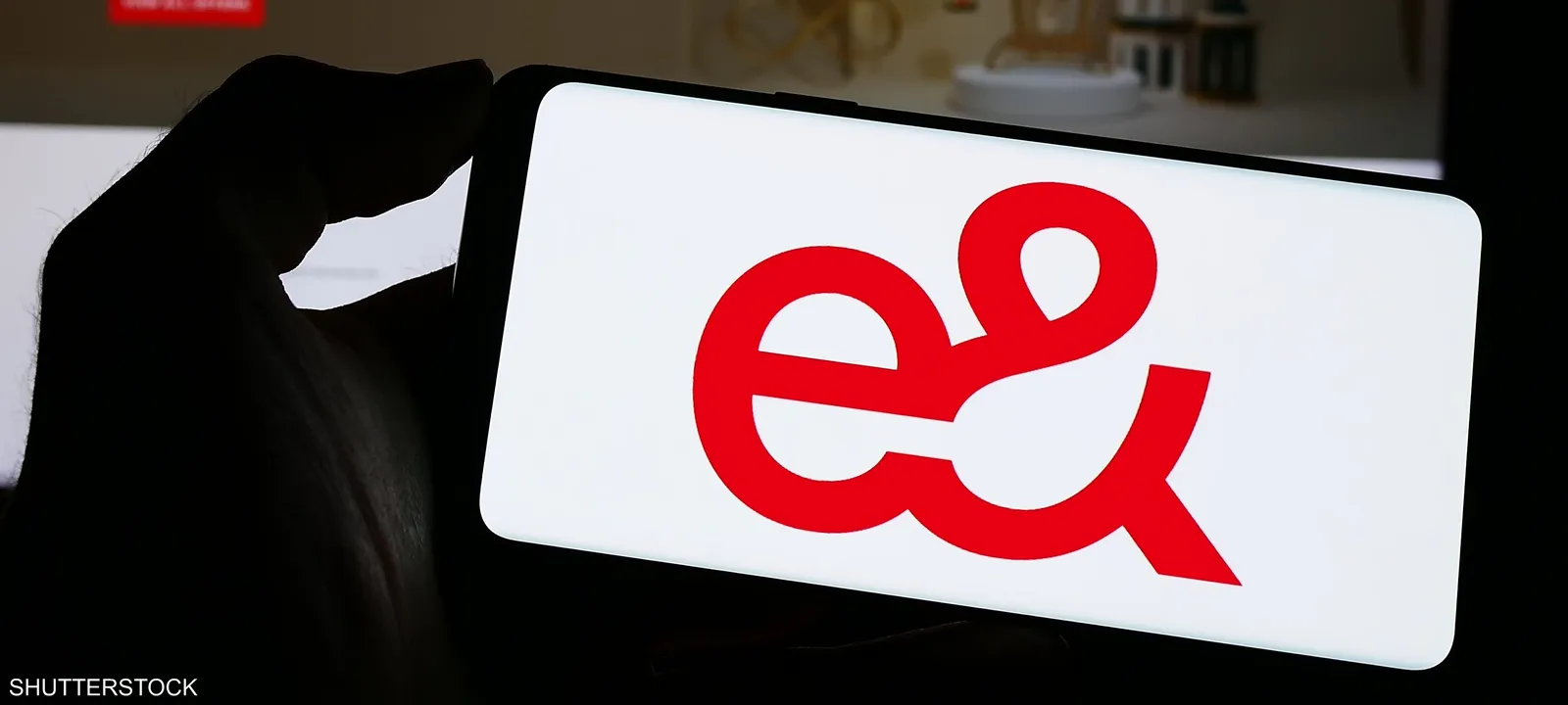 53.5 مليار درهم إيرادات "&e" خلال 9 أشهر بنمو 25%