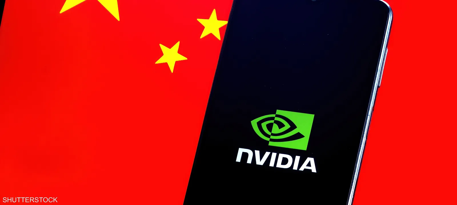 بلومبرغ: ترامب يدرس بيع رقائق إنفيديا المتقدمة للصين