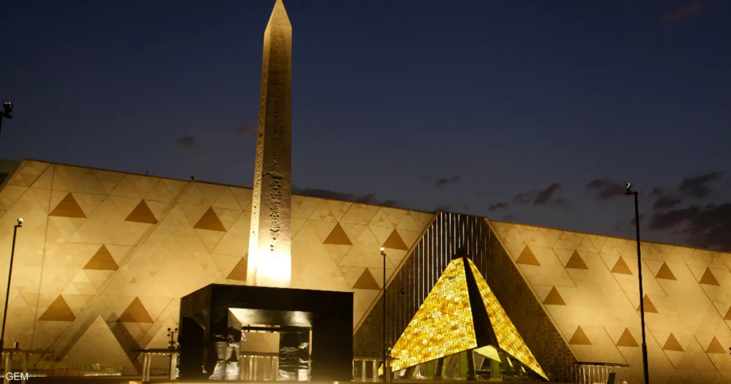 بالأرقام.. هكذا استفادت أهرامات الجيزة من طفرة المتحف الكبير