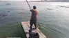 باب الثلاجة قاربا.. صيادو غزة يواجهون الحرب بالابتكار
